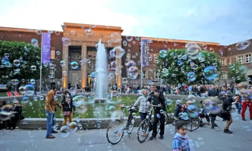 city of Düsseldorf is very popularly known as the fashion capital of Germany